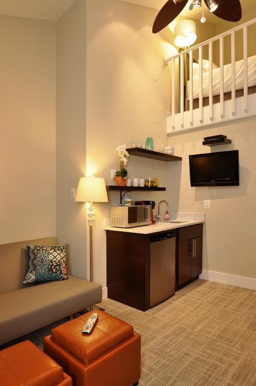 Aparthotel Dupont Place 3*